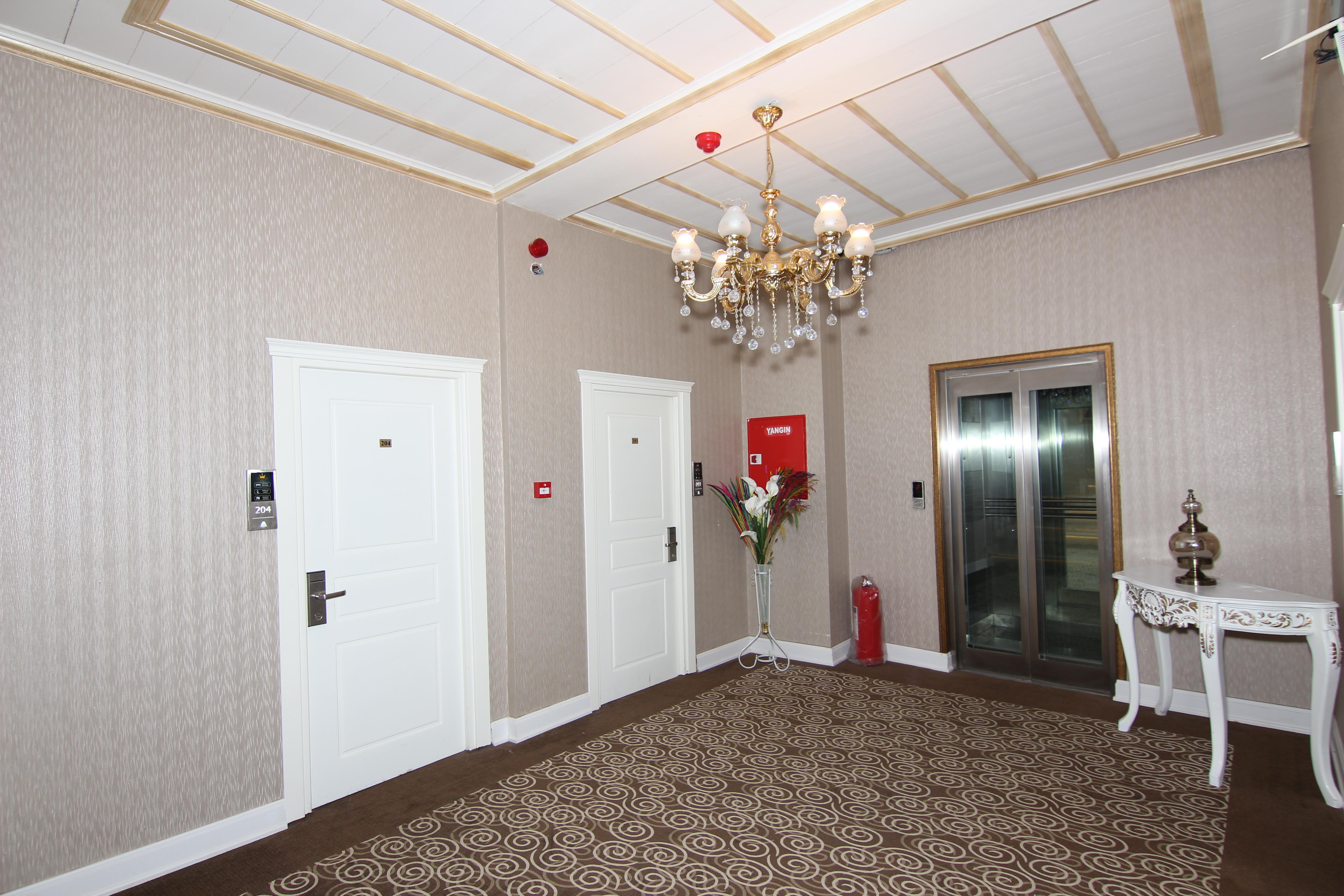 Diamond Royal Hotel Istanbul Exterior photo